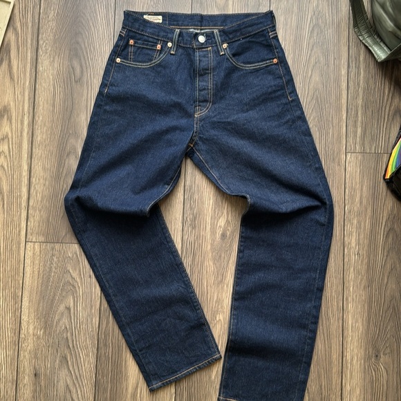 Levi’s 501 93  Men's Blue Jeans premium denim straight leg - Picture 15 of 15